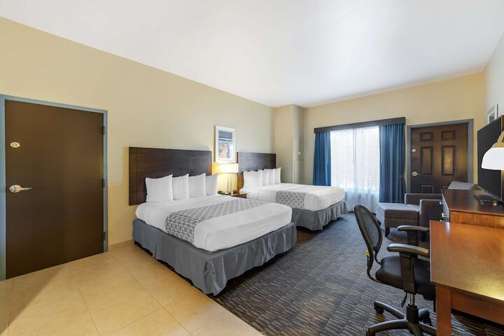 Room 29 of 48