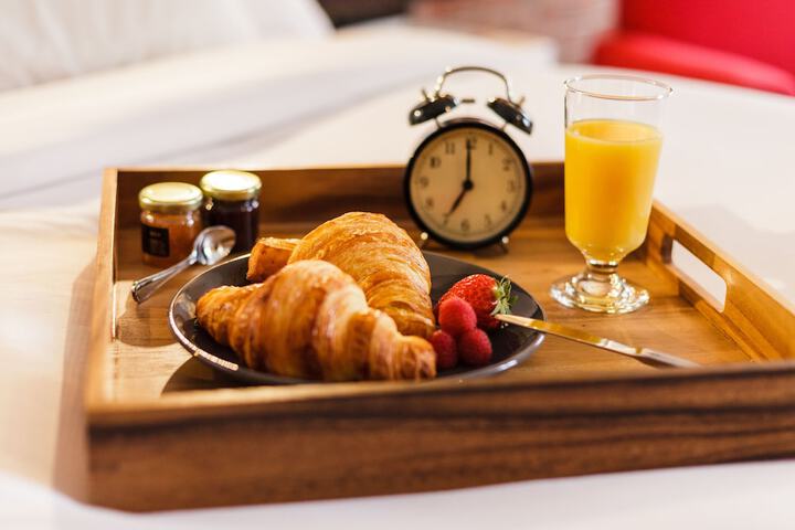 Breakfast/Coffee Service 40 of 46
