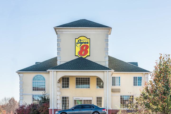 Hotel 2 of 14