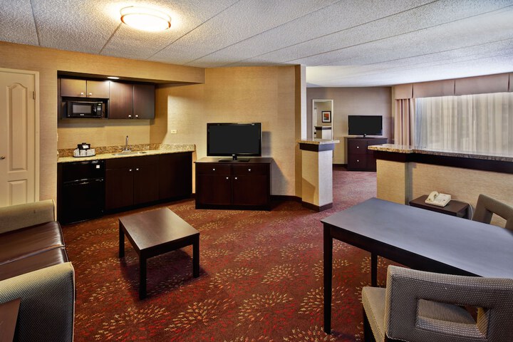 Room 21 of 53