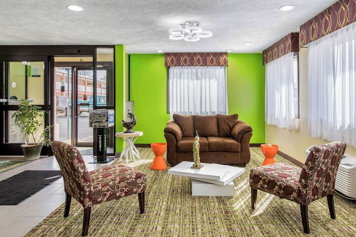 Hotel Interior 10 of 47