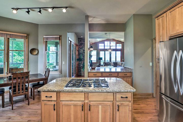 Surrounded by Natl Forest: Condo w / Majestic View