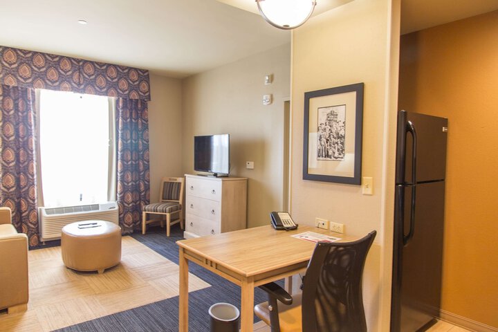 Room 19 of 65