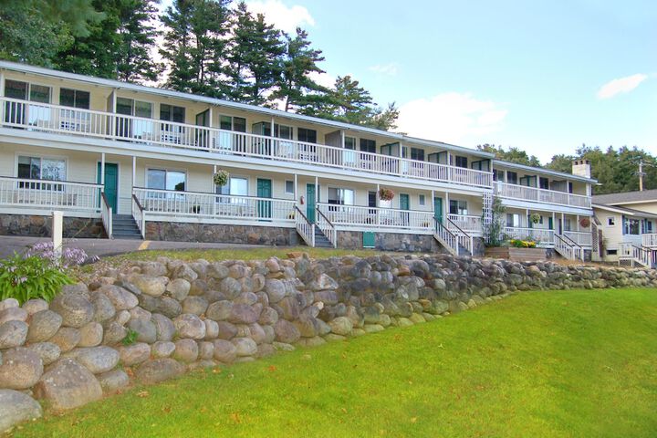 Hotel 7 of 48