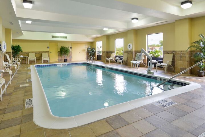 Hampton Inn Utica