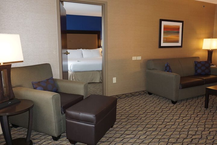 Room 20 of 50