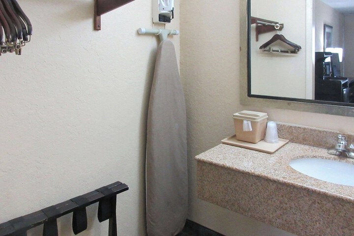 Quality Inn Harriman
