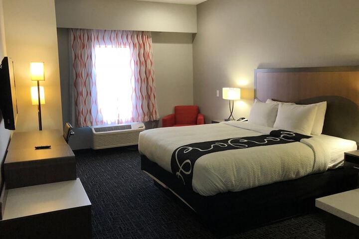 Room 13 of 26