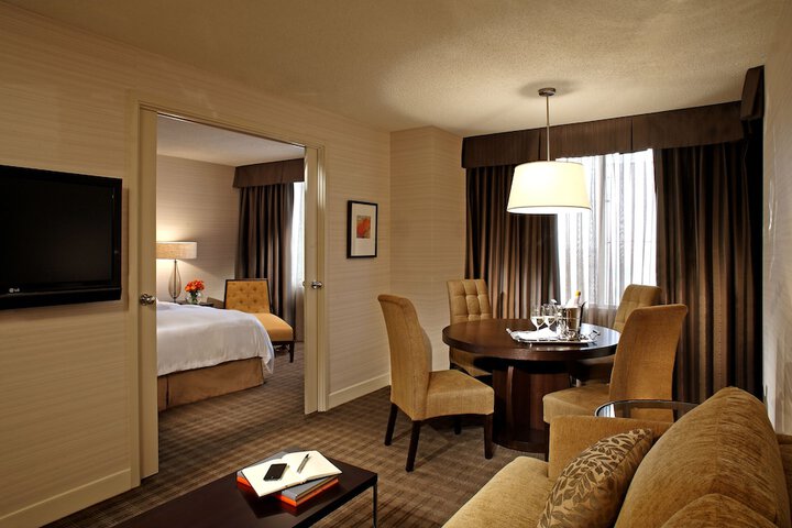 Room 8 of 31