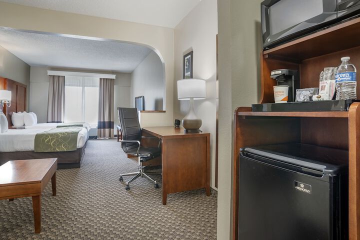 Room 32 of 52
