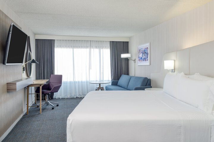 Room 28 of 57
