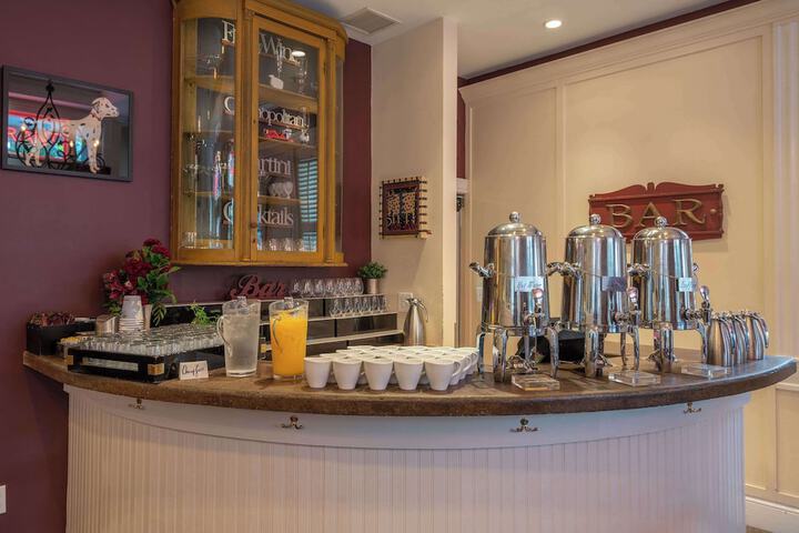 The Kendall Hotel at the Engine 7 Firehouse
