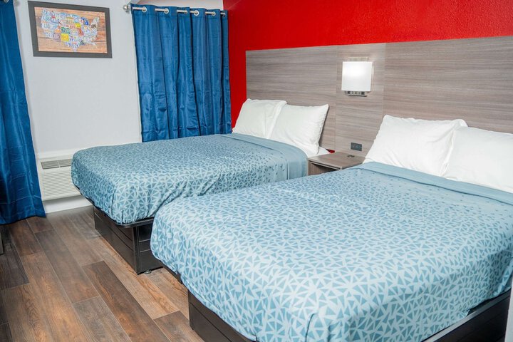 Room 28 of 29
