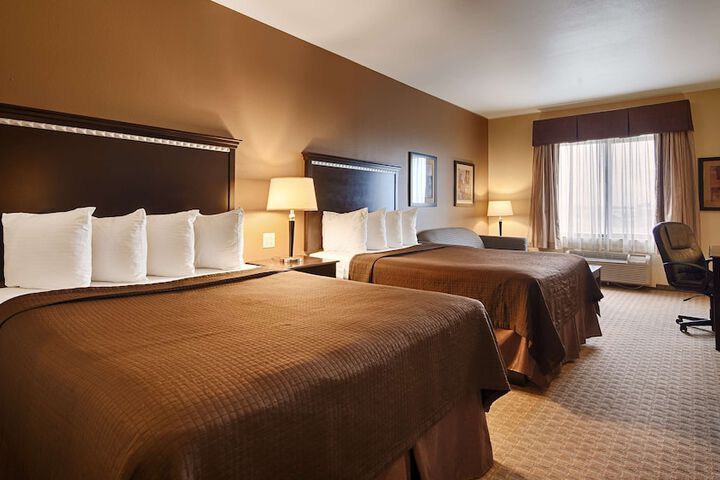 Room 6 of 22