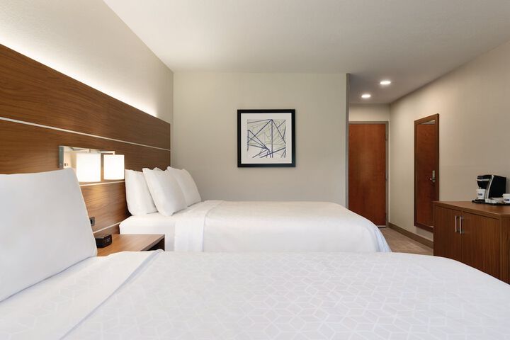 Holiday Inn Express Hotel & Suites Lavonia by IHG