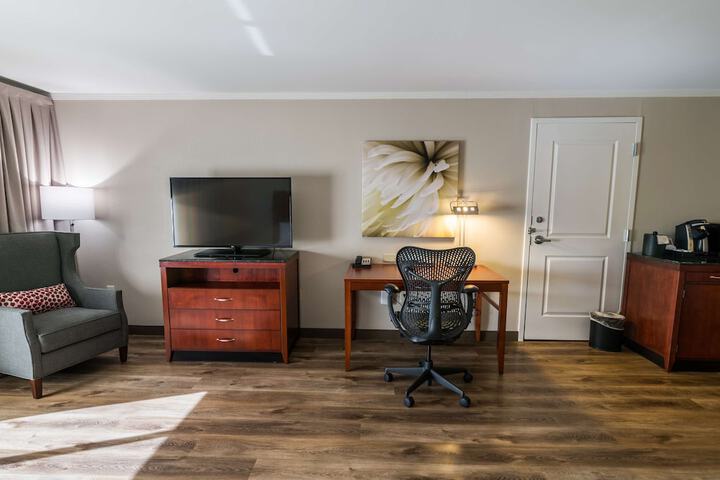 Room 50 of 85