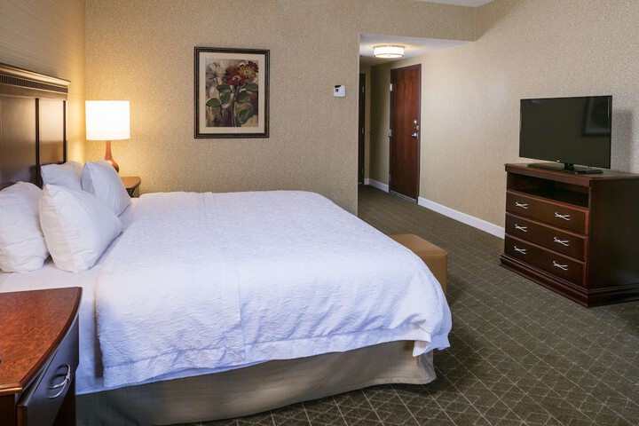 Hampton Inn & Suites Toledo-Perrysburg