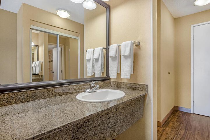 Best Western Plus Ocean View Resort