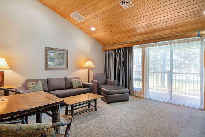 Best Western Ponderosa Lodge