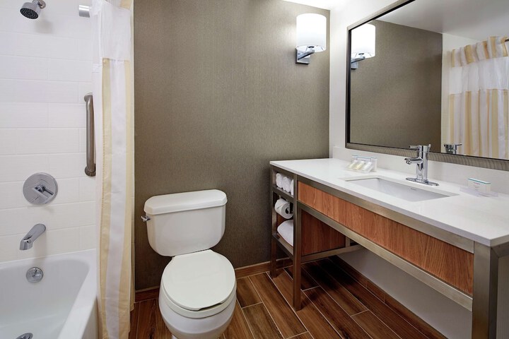 Hilton Garden Inn Portland / Lake Oswego