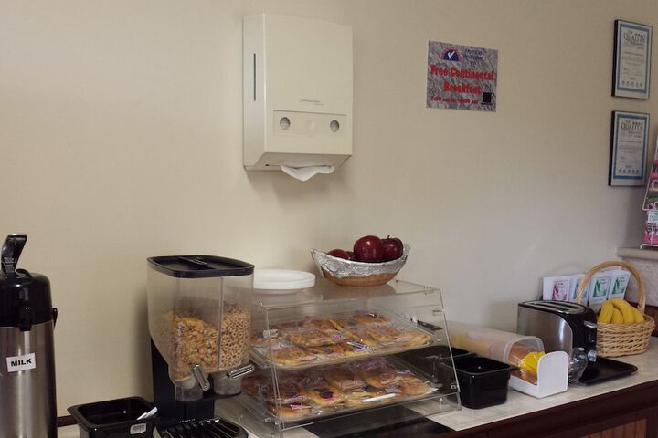 Americas Best Value Inn Palmyra Hershey