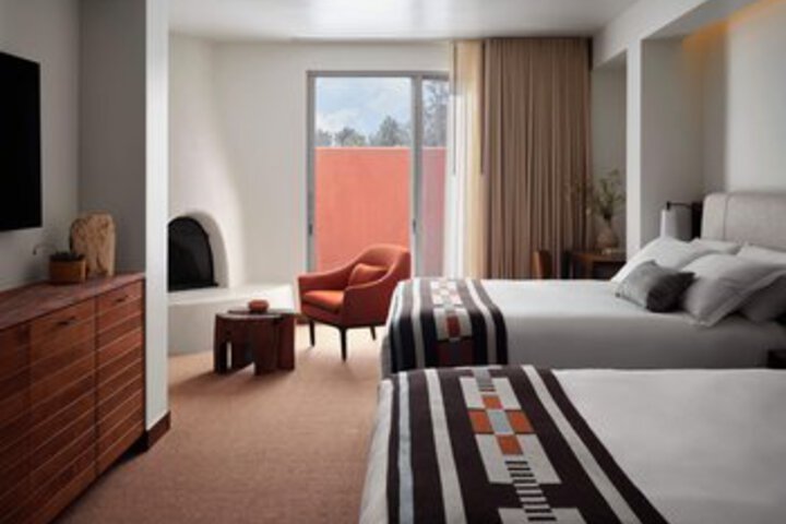 Room 40 of 60