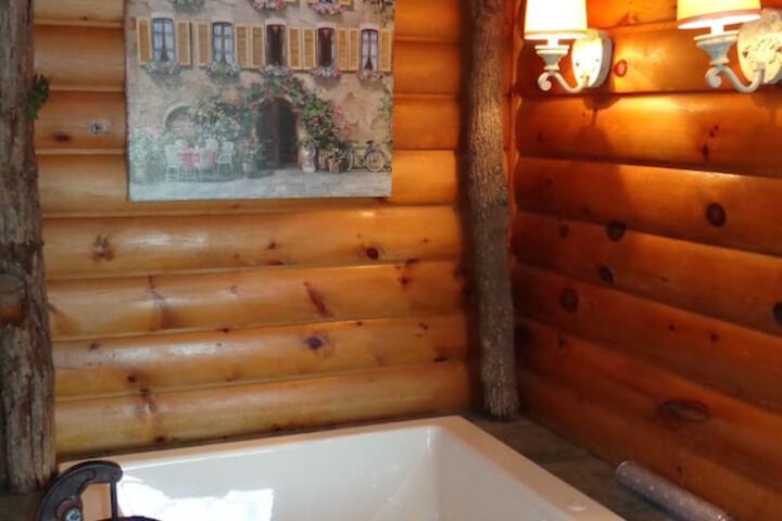 Hot Tub 64 of 76