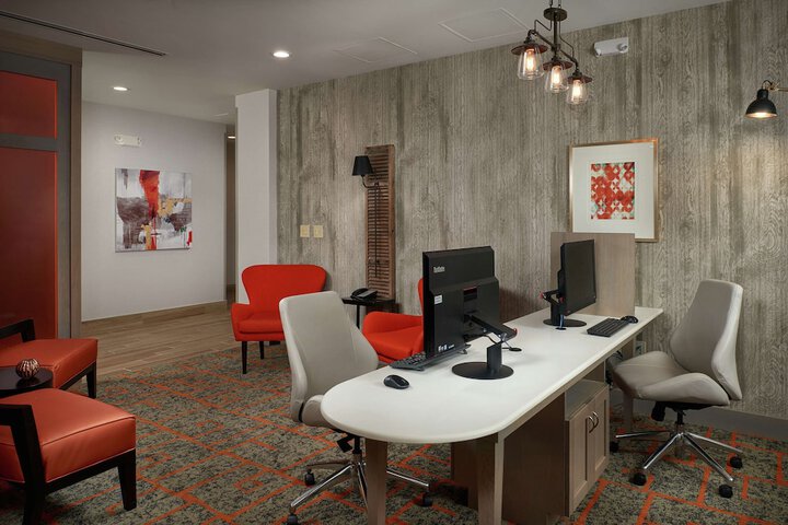Business Center 30 of 30
