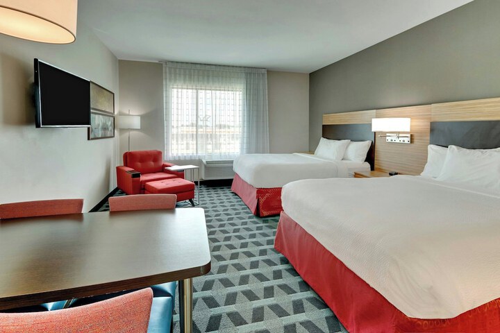 Room 46 of 63