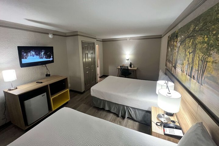 Room 45 of 62
