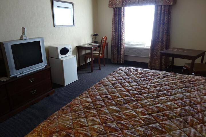 Room 27 of 41