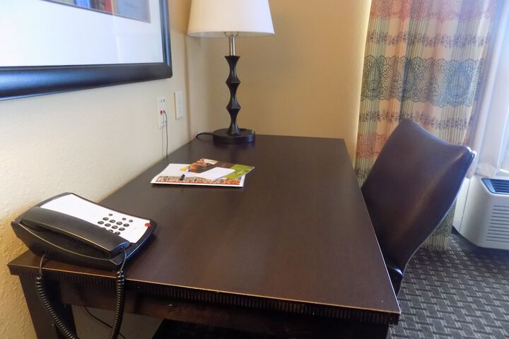 Room 14 of 25