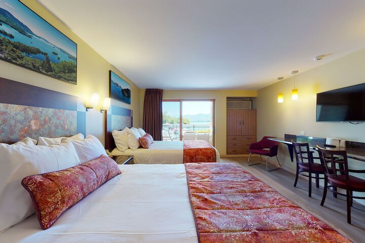 Room 42 of 51