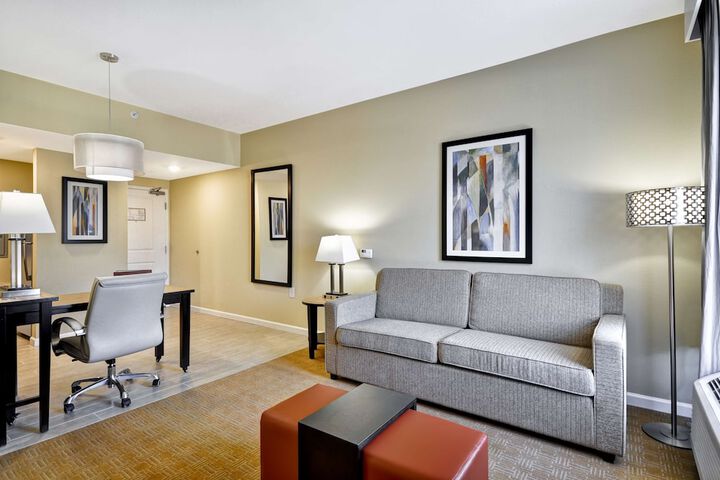Room 14 of 34