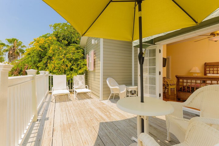 Terrace/Patio 73 of 77