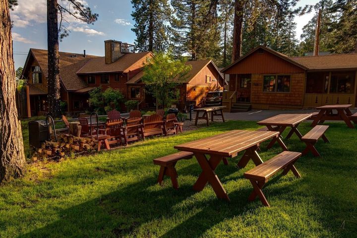 Cedar Glen Lodge