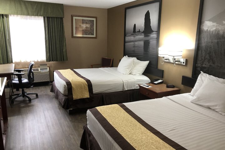 Super 8 by Wyndham Baker City