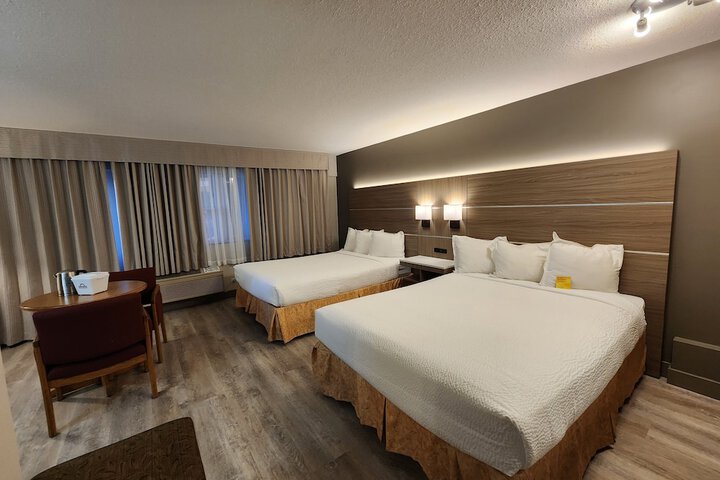 Days Inn & Conference Centre by Wyndham Penticton