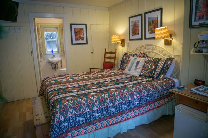 Room 165 of 236