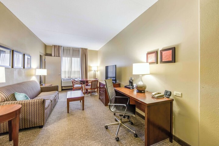 Room 34 of 63