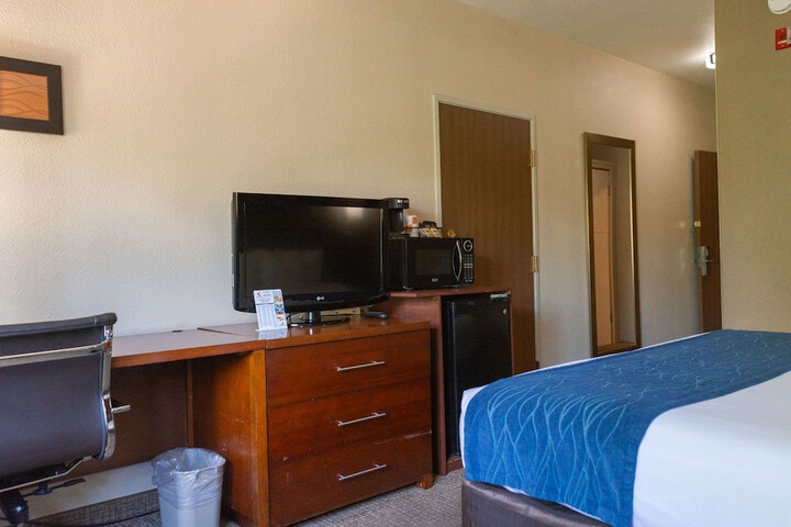 Room 17 of 63