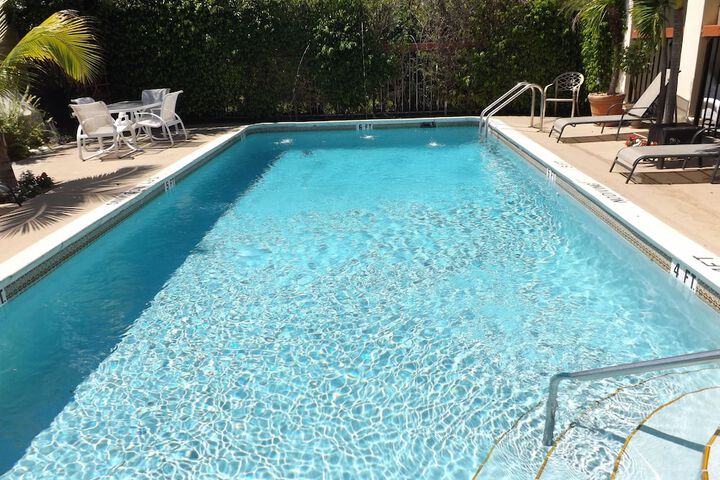 Pool 9 of 36