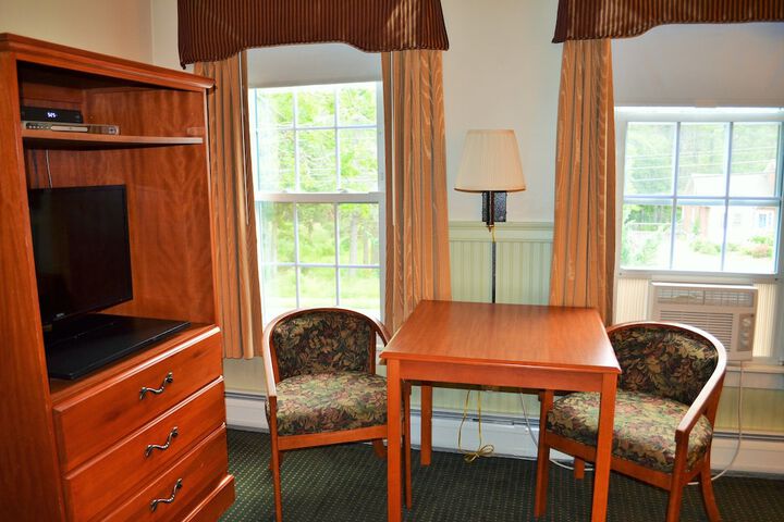 Room 44 of 111