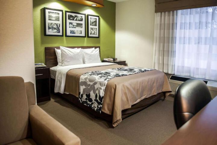 Sleep Inn & Suites Emmitsburg