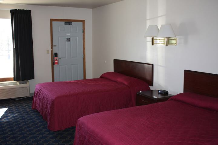 Room 17 of 27