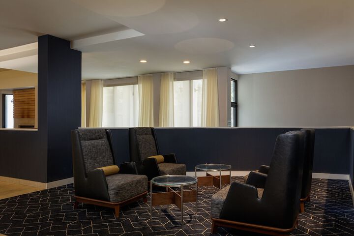 Hotel Interior 13 of 40
