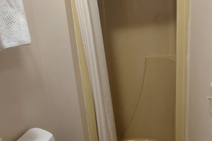 Room 7 of 22