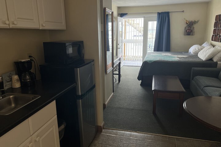 Room 85 of 93
