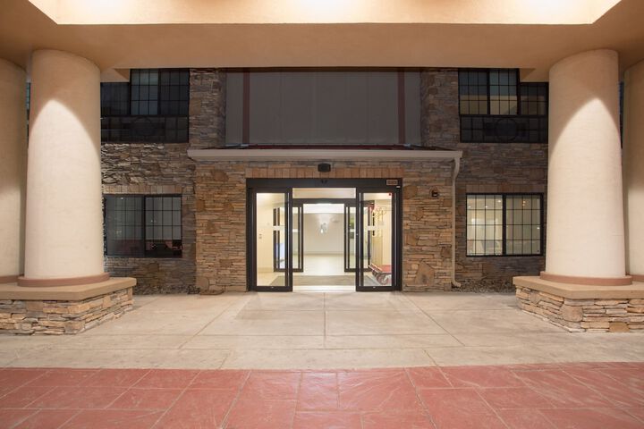 Hotel 4 of 50