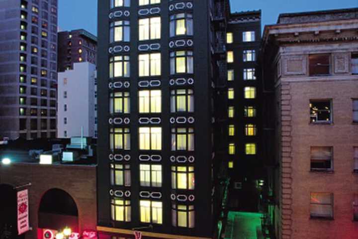 Hotel 2 of 27